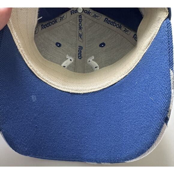 Indianapolis Colts Reebok NFL Mid-2000s Sideline Striped Blue Fitted Hat OSFA - Picture 6 of 7